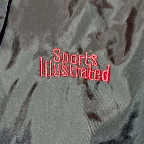 VINTAGE OFFICIAL SPORTS ILLUSTRATED WINDBREAKER - Picture 2 of 9